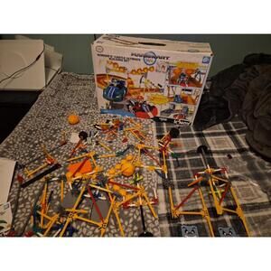 K'nex Mario Kart Wii Bowsers Castle Building Set Missing 3/4 Of Pieces With Box